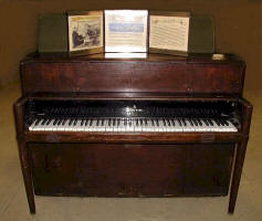 SSBN/SSN-610 piano